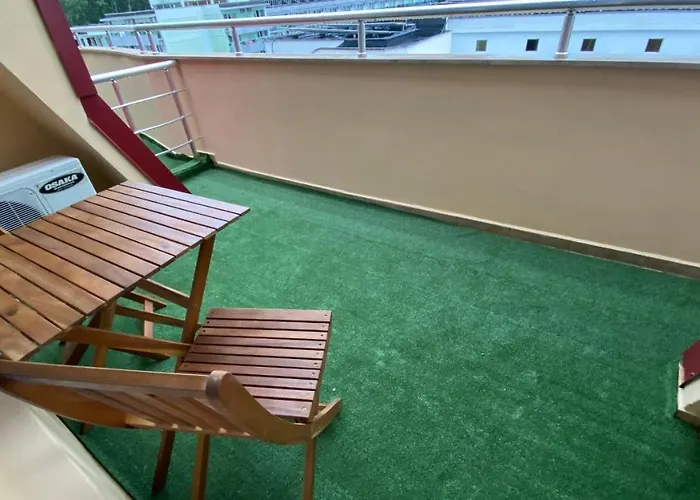 Esperanto 402 Large Sunny Apartman