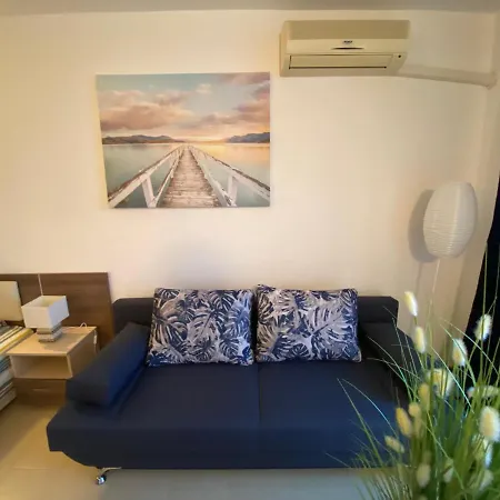 דירה Esperanto 402 Large Sunny